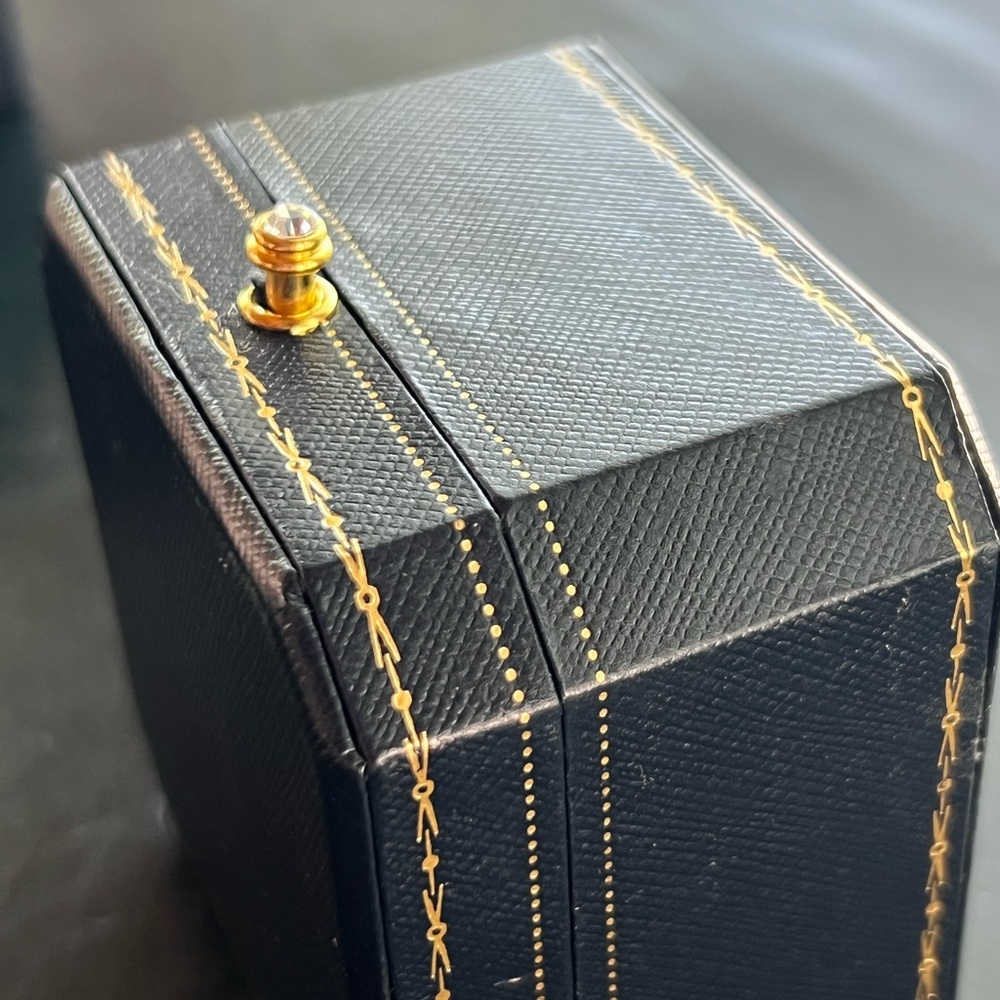 Jewelry Box - Picture 10 of 10